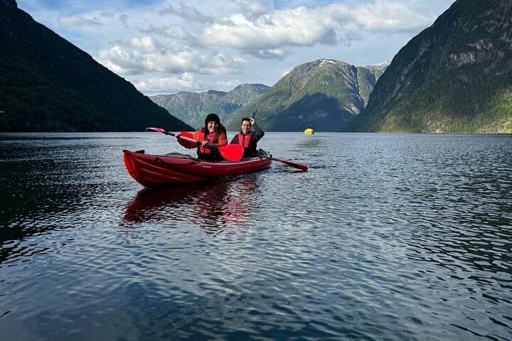 Guided Fjord Kayaking in Hellesylt: Paddle Sunnylvsfjorden & Geiranger photo 5