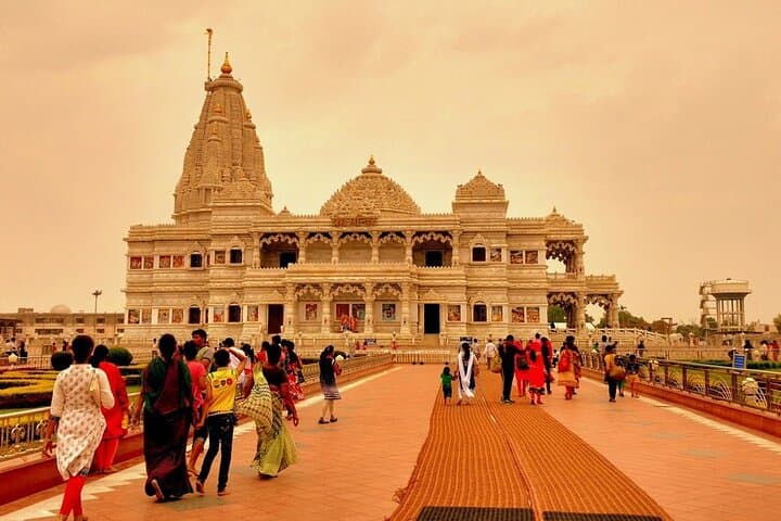 Sunrise to Aarti: Same-Day Taj Mahal, Mathura & Vrindavan Cultural Day Trip from Delhi
