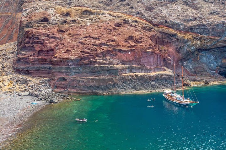 Desert Islands Boat Trip from Funchal — Day Cruise to Ilhas Desertas photo 2