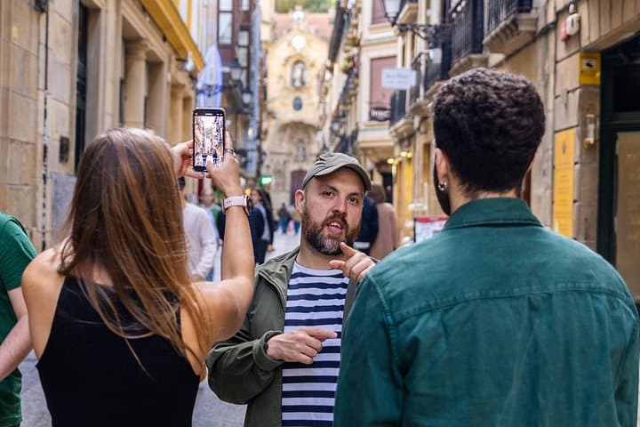 Pintxo-Hopping in San Sebastián: Insider Culinary Gems Guided Food Tour photo 3