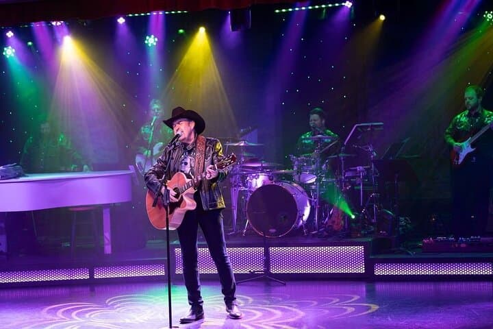 Down Home Country Show — Classic Country Music in Branson's Ozarks photo 5