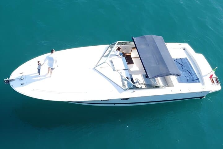 Private Day Sail to Capri and the Amalfi Coast photo 2