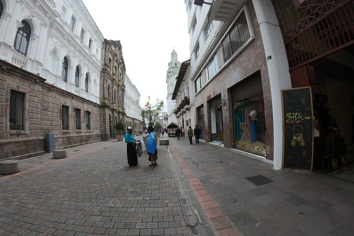 Quito Old Town Layover: Private 6–8 Hour Cultural Tour photo 5