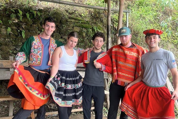 Inca Jungle Trail: 4-Day Bike, Hike & Machu Picchu Adventure photo 4