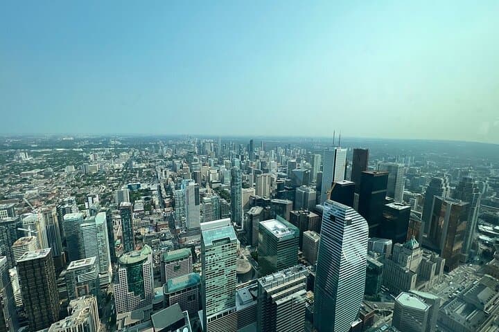 Private Toronto Highlights Tour — CN Tower, St. Lawrence Market & Harbourfront