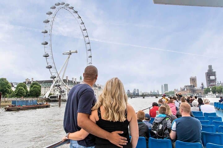 London 24-Hour Hop-On Hop-Off Bus and Thames River Cruise with Guided Walks