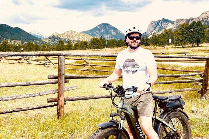 Estes Park Family E-Bike Tour: 2-Hour Guided Ride Around Lake Estes & Main Street photo 2