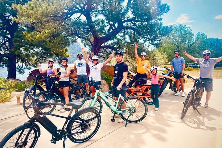 Estes Park Family E-Bike Tour: 2-Hour Guided Ride Around Lake Estes & Main Street