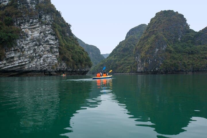 Daniel Cruise: 3-Day Halong Bay & Lan Ha Bay Overnight Cruise from Hanoi photo 3