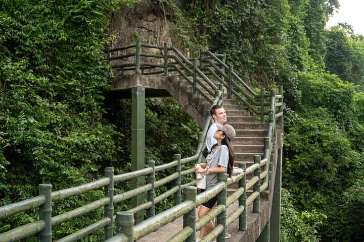 Hanoi to Ninh Binh & Halong Bay — 3-Day Luxury Tour with Tam Coc Boats & Overnight Cruise photo 2