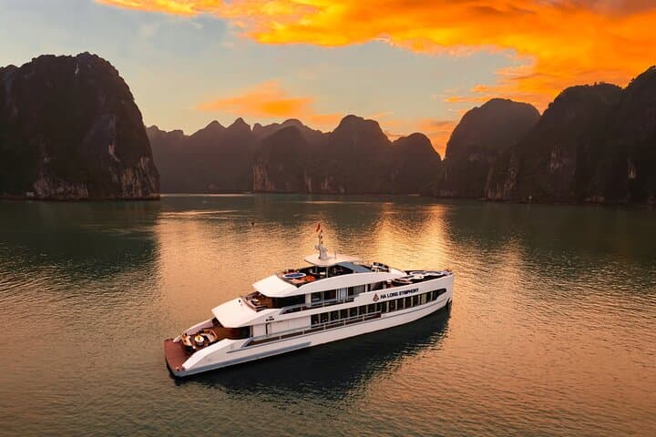 Luxury Ha Long Bay Symphony Day Cruise from Hanoi: Sung Sot Cave, Ti Top Island & Kayaking photo 3