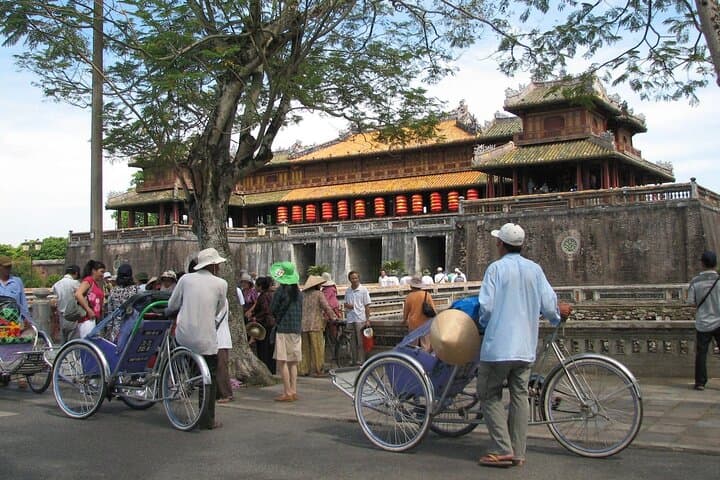 Hue Cyclo Journey: Private Cyclo Tour of Imperial Citadel & Dong Ba Market photo 2