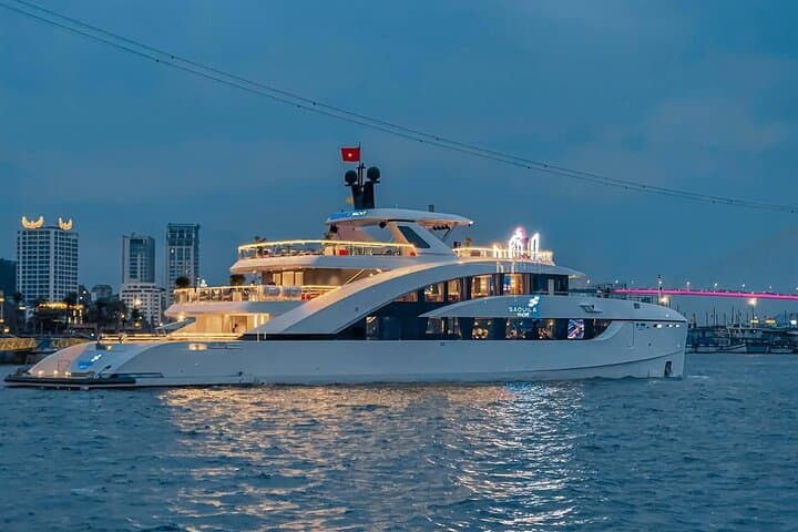 Sunset Luxury Yacht Dinner Cruise on Ha Long Bay