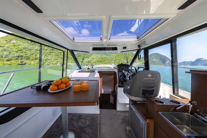 3-Hour Luxury Private Yacht Cruise in Ha Long Bay from Halong photo 6