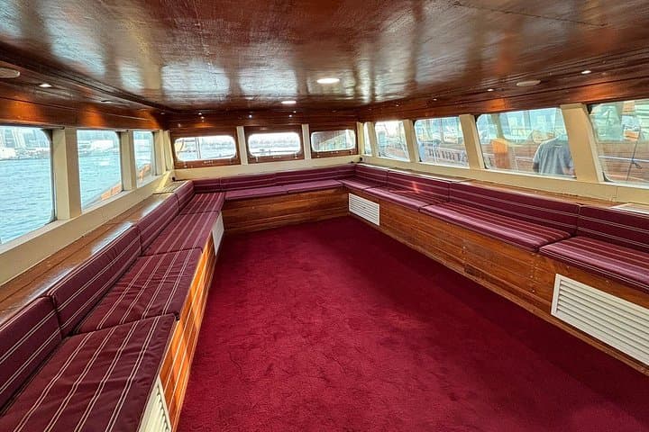 Doha Traditional Dhow Cruise and Corniche Walk — Evening Sail Along the Arabian Gulf photo 4