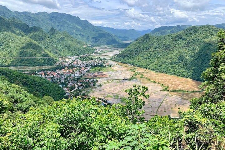 Mai Chau to Pu Luong: 2-Day Trek and Cycle Through Northern Vietnam’s Rice Terraces photo 5