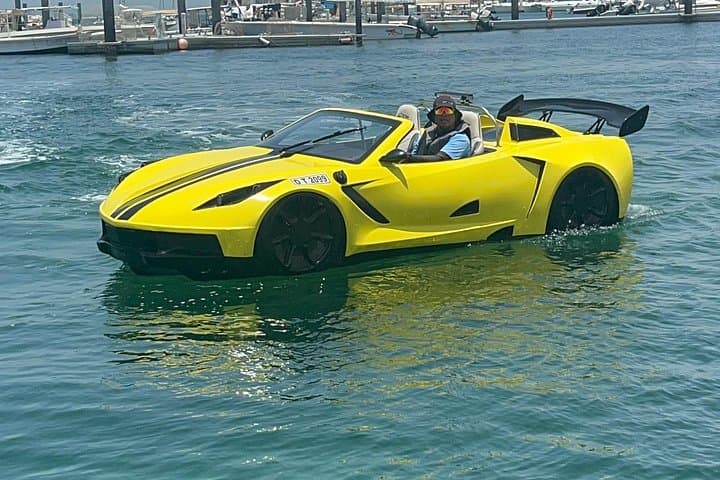 20-Minute Jet Car Dubai Experience: High-Speed Waterride with Burj Khalifa Views photo 2