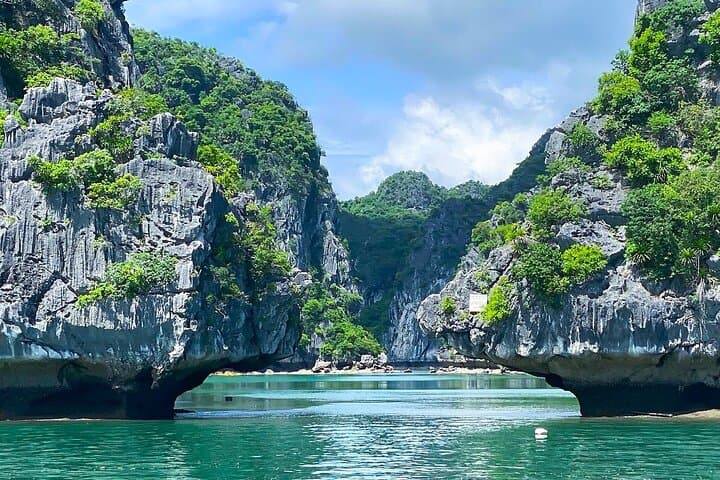 Sunset Kayak Adventure in Lan Ha Bay from Cat Ba photo 6