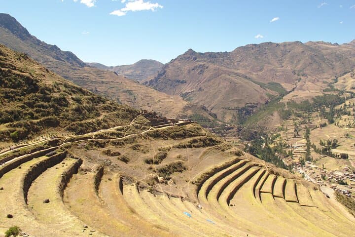 Exploring the Incas' Sacred Valley: Pisac, Ollantaytambo & Chinchero Day Tour from Cusco photo 2