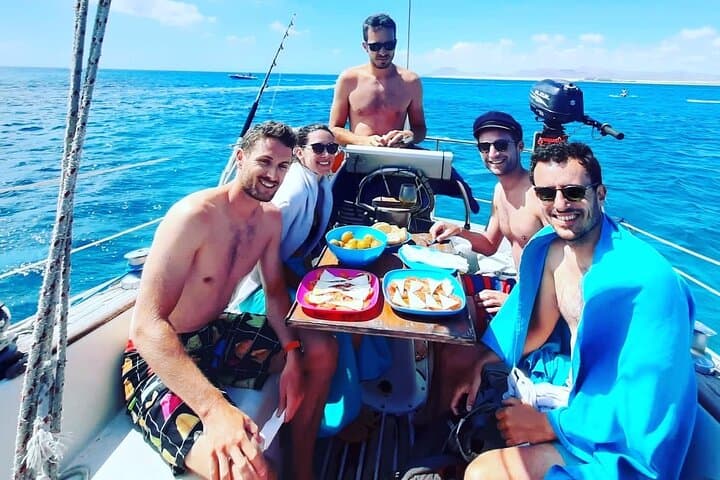 Private Sunset Sailing from Corralejo to Lobos Island — Romantic Sunset Charter photo 6