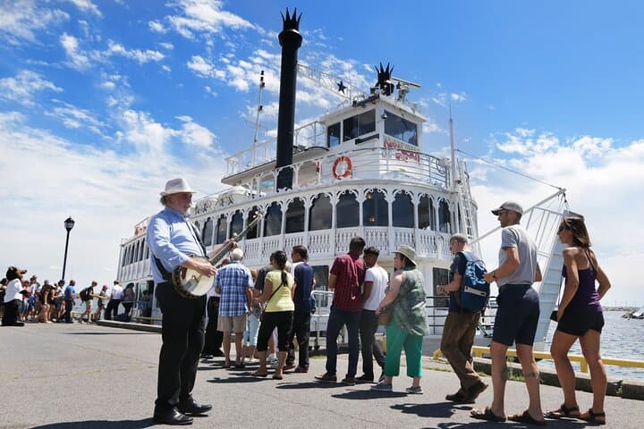 Heart of the 1000 Islands Brunch Cruise: A Three-Hour Summer Sailing from Kingston
