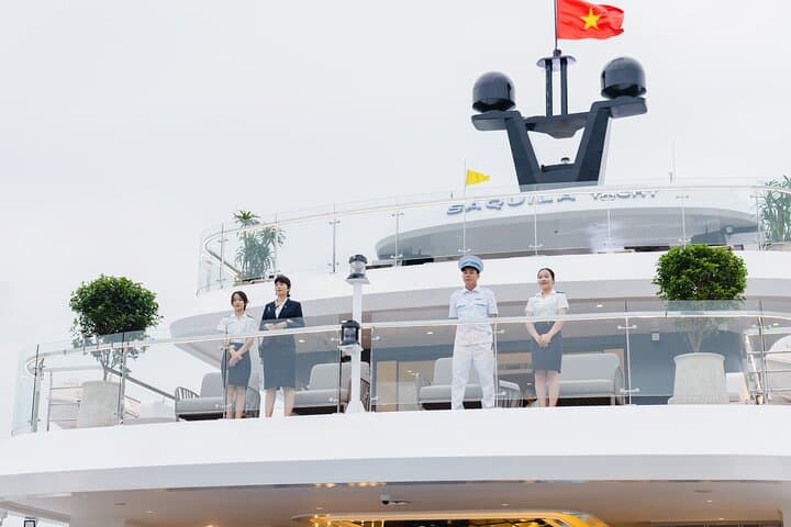 Saquila Yacht Cruise in Ha Long & Bai Tu Long Bay — 6–7 Hour Day Voyage photo 3