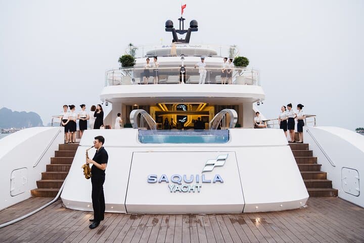 Saquila Yacht Cruise in Ha Long & Bai Tu Long Bay — 6–7 Hour Day Voyage photo 4