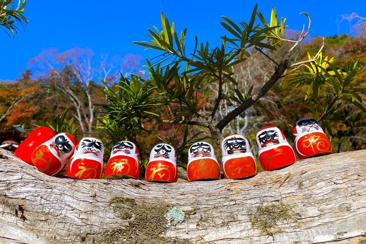 Daruma Magic and Minoh Falls: Osaka's Secret Cultural Hike photo 4