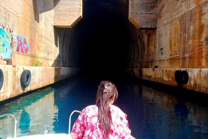 Blue Cave & Hvar — Private Five-Island Speedboat Tour from Split photo 3