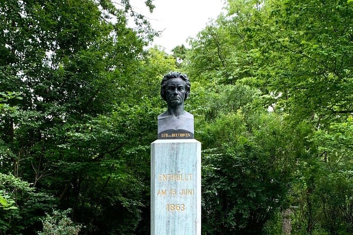 Nussberg Walking Tour & Viennese Wine Tasting — Private Hike from Vienna photo 2