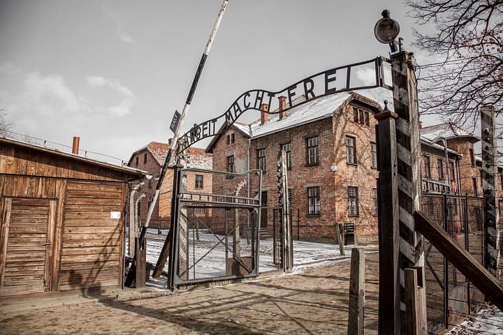 Private Tour to Auschwitz-Birkenau from Krakow — Guided Visit with Private Transport photo 2
