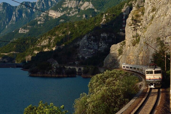Herzegovina in a Day: Train from Sarajevo to Blagaj, Počitelj & Kravice Waterfalls photo 2