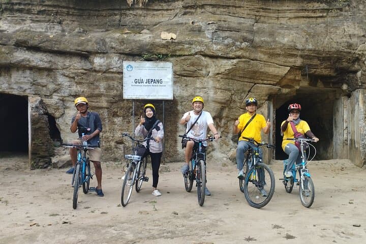 Yogya Hidden Gems Bicycle Tour: Gua Jepang, Candi Abang & Lava Bantal photo 1