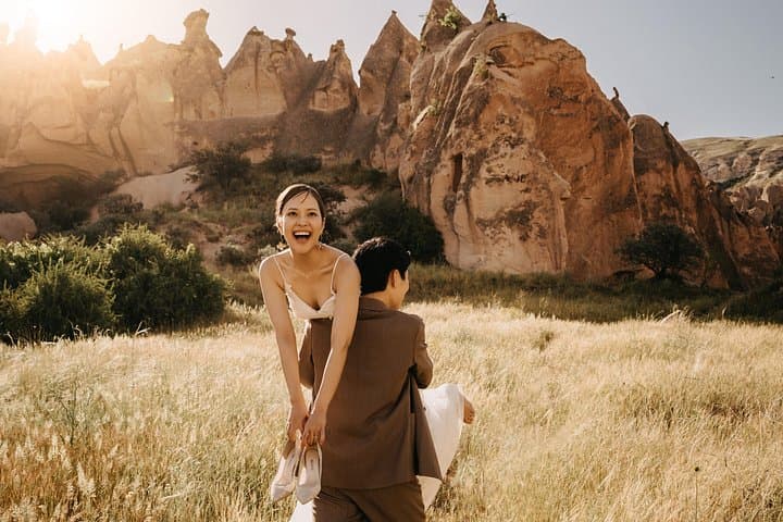 Cappadocia Sunrise Photoshoot: Private Photographer in Goreme photo 1