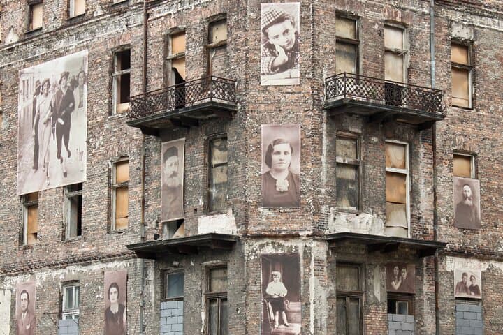 Private Warsaw Ghetto, Jewish Cemetery & POLIN Museum Tour photo 1