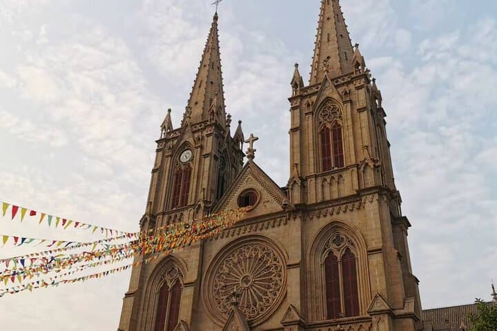 Private Guangzhou Tour: History, Food & Hidden City Gems photo 2