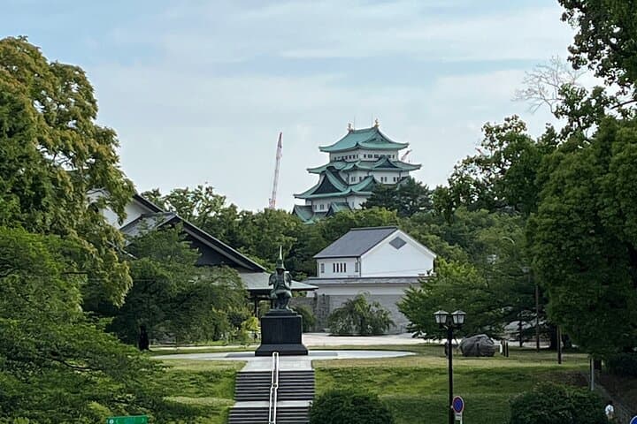 Nagoya Sightjogging: 2-Hour English-Guided City Running Tour photo 6