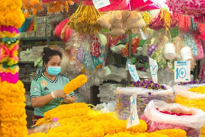 Bangkok Cultural Walking Tour and Chao Phraya Sunset Dinner Cruise photo 3
