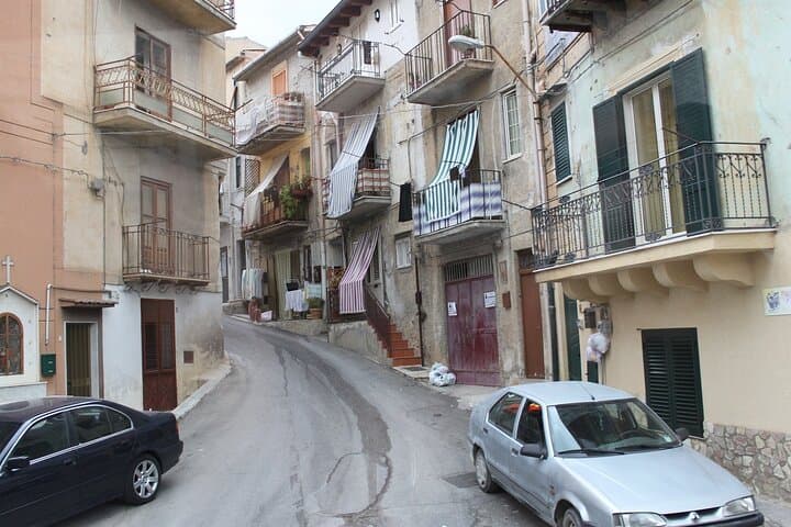 Palermo Walking Tour: Discover Historic Squares, Markets & Hidden Courtyards photo 6