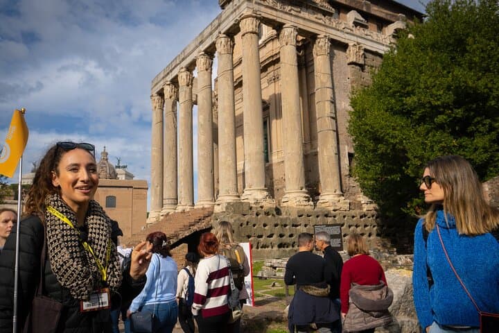 Small-Group Colosseum, Palatine Hill & Roman Forum Tour — Fast Entry in Rome photo 1
