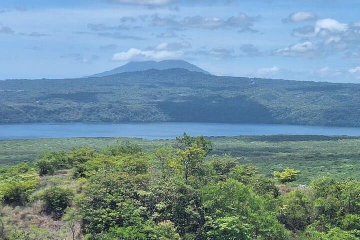 Explore Masaya Volcano and Apoyo Lagoon: A Full-Day Adventure from Granada photo 3