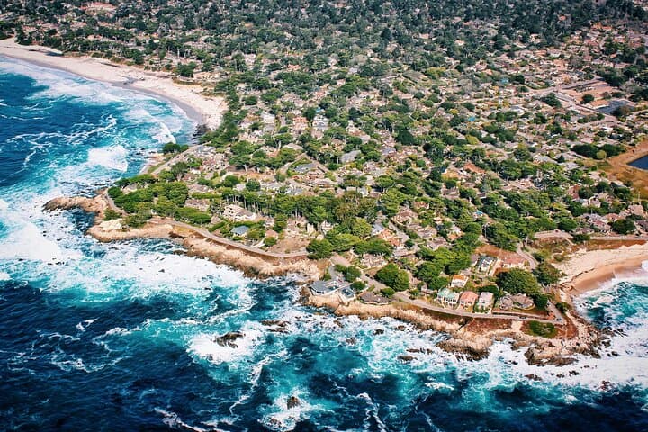 Carmel on Foot: Hidden Courtyards, Artists & Ocean Views Audio Tour