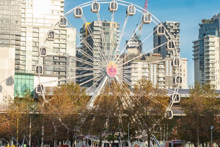 Skyline Melbourne Ferris Wheel & South Wharf Mini Golf — Yarra River Views photo 2