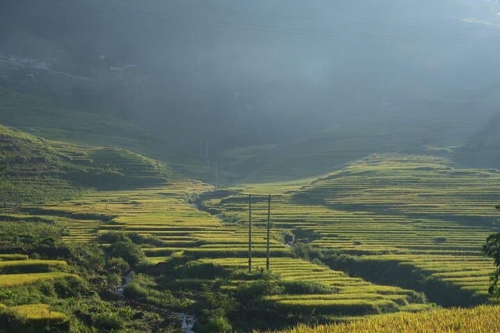 Sapa Half-Day Hard Trek: Hmong Villages, Rice Terraces & Waterfall photo 5