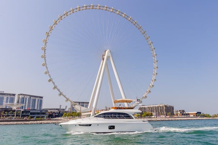 Dubai Marina Private Yacht Cruise: VIP BBQ & Sightseeing photo 4