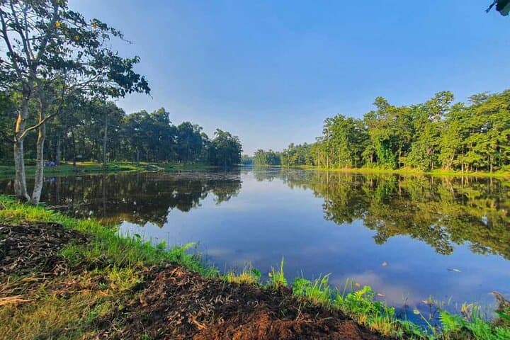 20 Thousand Lake Cycling Tour — Chitwan National Park Day Ride