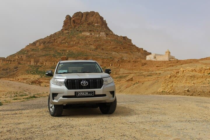 Chenini & Tataouine Day Trip: Berber Ksour, Salt Lakes & Star Wars Sites