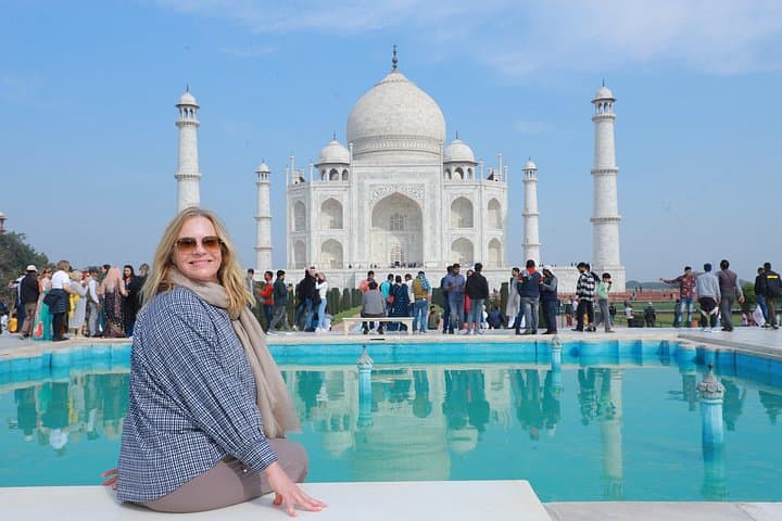 Private Day Trip to the Taj Mahal from Delhi: Car Transfer, Guide & Agra Highlights photo 2