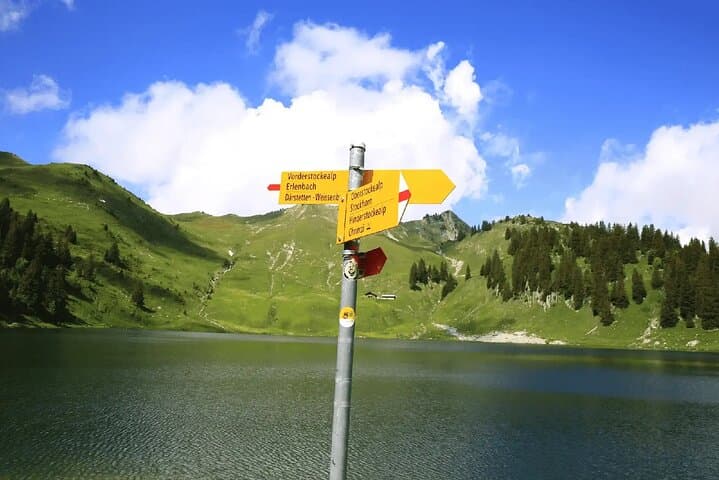 Self-Guided Stockhorn Hike from Zurich — Panoramic Alpine Lakes & Gondola photo 4