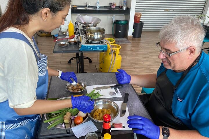 Penang Malay Culinary Journey: Morning Market & Hands-On Cooking Class photo 2